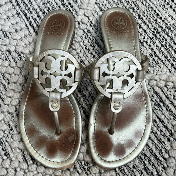 Tory Burch Miller Gold Metallic Sandals. Size 7.5. - Picture 8 of 12